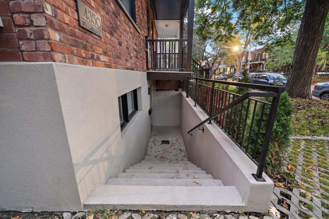 4350 Wilson Av in Montréal, QC - Building Photo