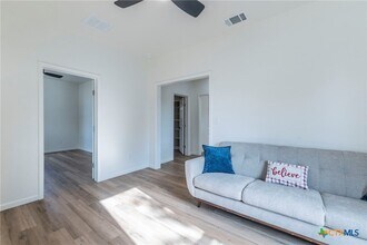 401 S 11th St, Unit 1104 in Temple, TX - Building Photo - Building Photo