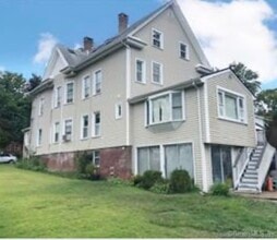 9 N Elm St in Wallingford, CT - Building Photo - Building Photo