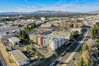 15309 Cabrito Rd in Los Angeles, CA - Building Photo - Building Photo