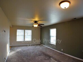 2099 Hartford Dr in Chico, CA - Building Photo - Building Photo