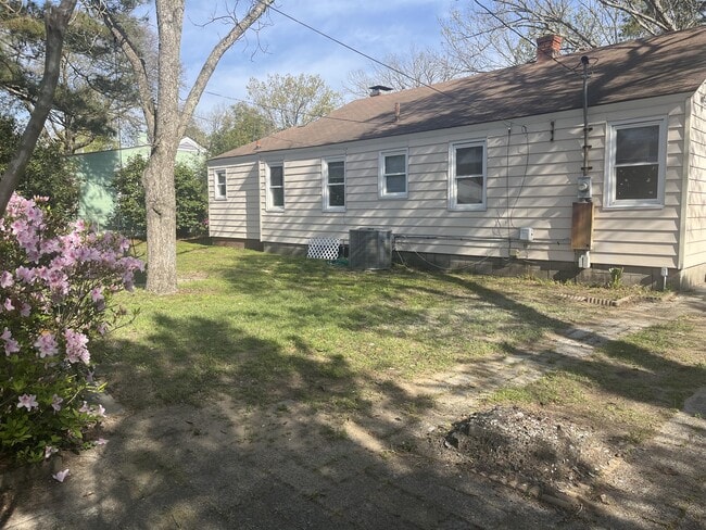 property at 2313 E 40th St