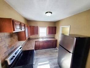 2208 Bird Ave in Joplin, MO - Building Photo - Building Photo