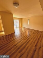 4655 Logsdon Dr in Annandale, VA - Building Photo - Building Photo