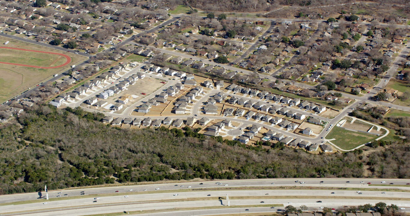 East Parke in Austin, TX - Building Photo