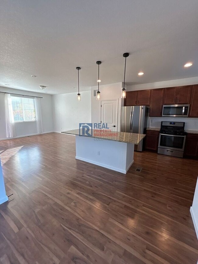 property at 5552 Canyon View Dr