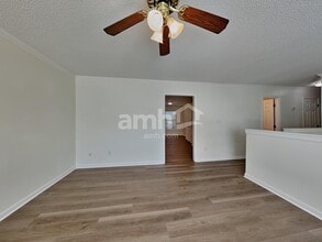 1703 Hunterwoods Dr in High Point, NC - Building Photo - Building Photo