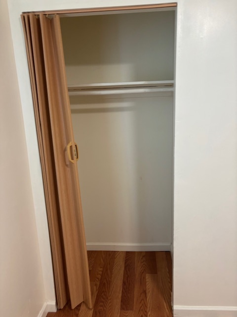 24 Castle Manor Ave, Unit Castle Manor in San Francisco, CA - Foto de edificio - Building Photo