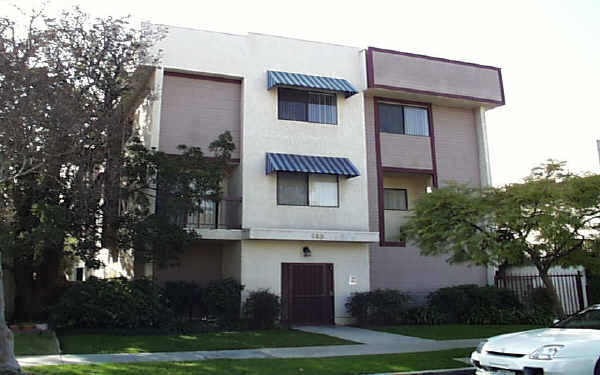 328 Myrtle St in Glendale, CA - Building Photo - Building Photo