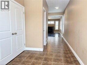 441 Twin Leaf St in Waterloo, ON - Building Photo - Building Photo