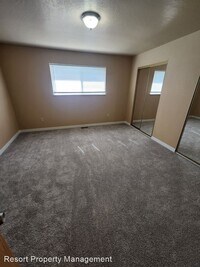 1806 E 3rd Ave photo'