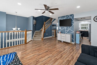 249 Persimmon Ln in Canonsburg, PA - Building Photo - Building Photo