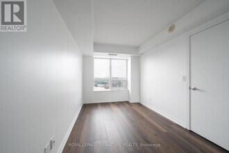 38 Joe Shuster Way in Toronto, ON - Building Photo - Building Photo