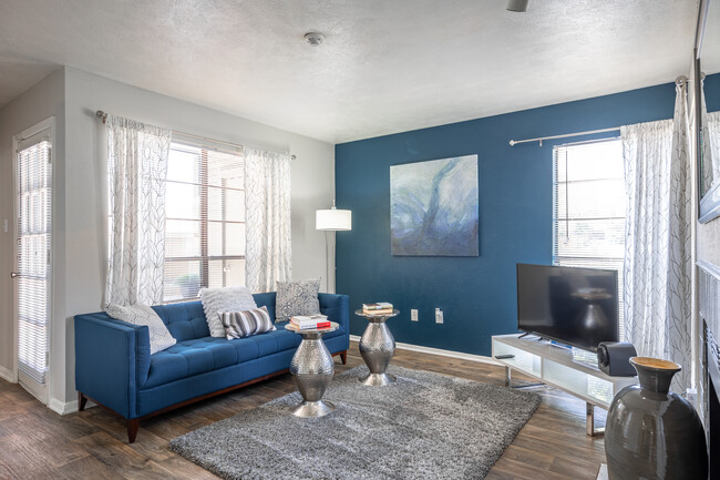 The Summit Apartments in Mesquite, TX - Foto de edificio - Interior Photo