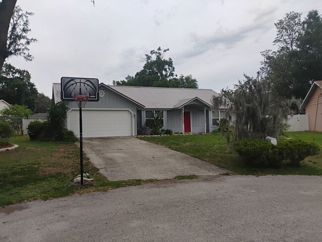 property at 4861 SE 31st Terrace