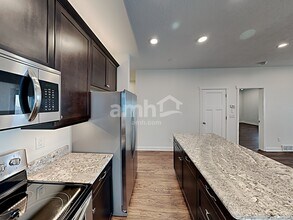 602 Koins Way in Bluffdale, UT - Foto de edificio - Building Photo