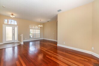 611 Oceanside Blvd in Indialantic, FL - Building Photo - Building Photo