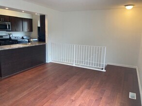1137 Cove Dr, Unit 156D in Prospect Heights, IL - Building Photo - Building Photo