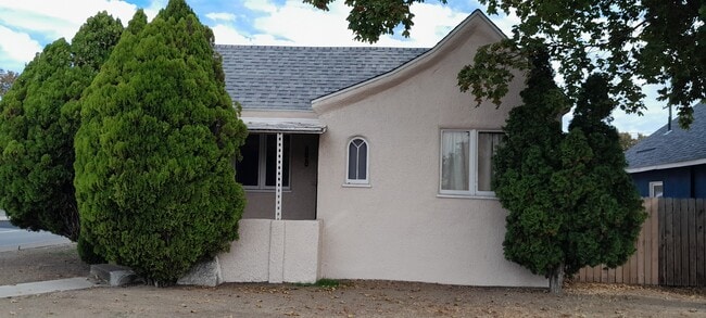 4620 N Wall St in Spokane, WA - Building Photo - Building Photo