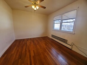 1559 Burton Ave in Burley, ID - Building Photo - Building Photo