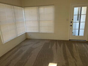231 Los Aguajes Ave in Santa Barbara, CA - Building Photo - Building Photo