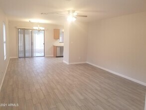 15273 N Gil Balcome Ct in Surprise, AZ - Building Photo - Building Photo