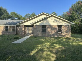 6545 Co Rd 53 in Clanton, AL - Building Photo