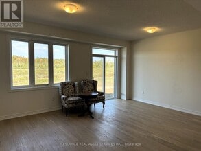 50 Hillcroft Wy in Kawartha Lakes, ON - Building Photo - Building Photo