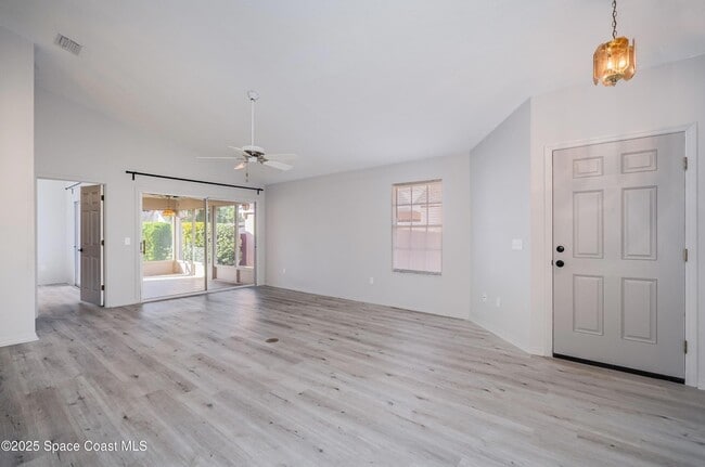 260 Concord Way, Unit 1N in Melbourne, FL - Building Photo - Building Photo