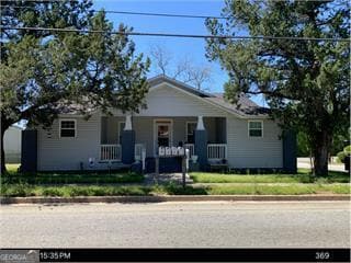 property at 15 N Zetterower Ave