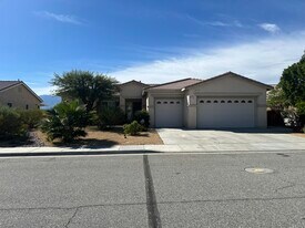 13633 Overlook Dr in Desert Hot Springs, CA - Building Photo