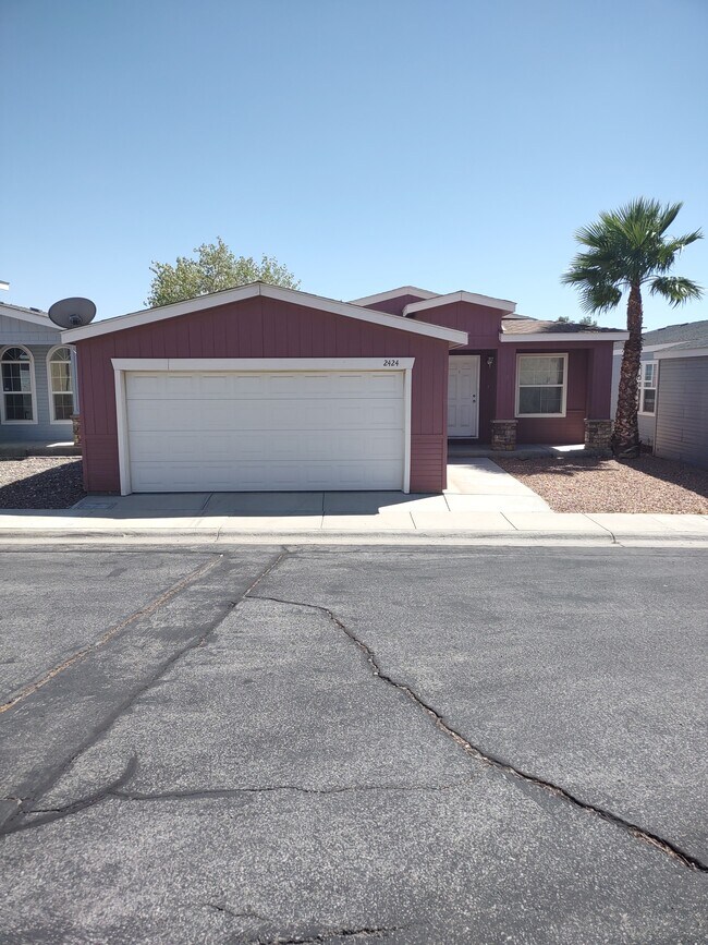 2424 Sunset Ridge Dr Rentals in Rosamond, CA