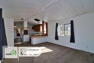16359 Hawthorne Ave in Anderson, CA - Building Photo - Building Photo