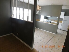 10010 Amber Field Dr in San Antonio, TX - Building Photo - Building Photo
