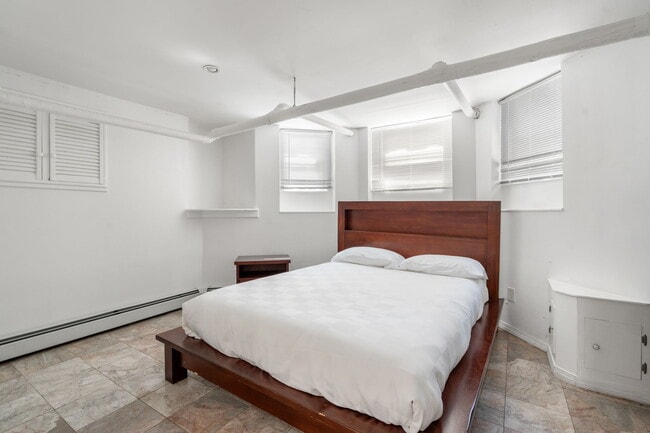 407A Broadway, Unit B
