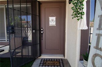 24717 Sand Wedge Ln in Santa Clarita, CA - Building Photo - Building Photo
