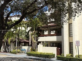 9010 SW 125th Ave in Miami, FL - Building Photo