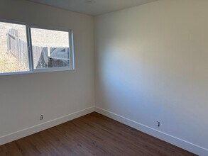 5521-5523 Missie Way in Sacramento, CA - Building Photo - Building Photo