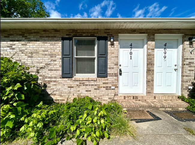 4701 Grassy Creek Rd in Denver, NC - Building Photo - Building Photo