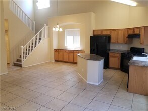 9524 Cabot Falls Ave in Las Vegas, NV - Building Photo - Building Photo
