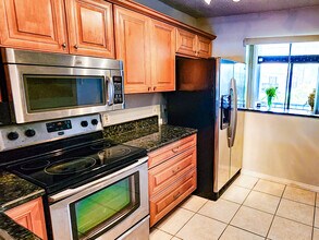 1986 Pelican Landing Blvd, Unit 1525 in Clearwater, FL - Building Photo - Building Photo