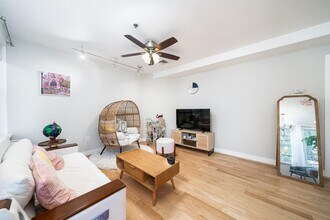 207 2nd St in Hoboken, NJ - Building Photo - Building Photo