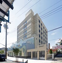 4339-4347 White Plains Rd in Bronx, NY - Building Photo