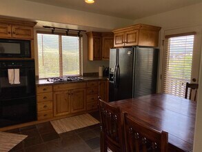 3524 N Fox Run in Eden, UT - Building Photo - Building Photo