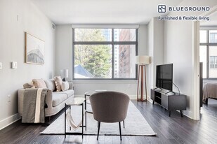 4901 Montgomery Ln in Bethesda, MD - Building Photo