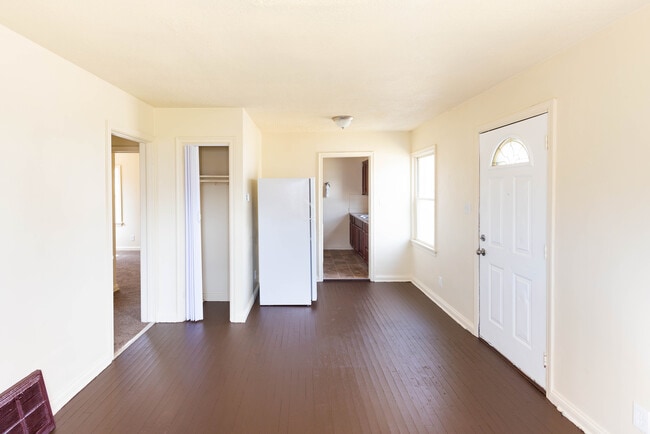 808 Seward Ave in Akron, OH - Building Photo - Building Photo