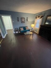 559 E Avondale Ave in Youngstown, OH - Building Photo - Building Photo