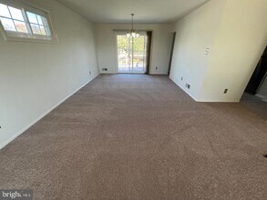14234 Chadwick Ln in Rockville, MD - Building Photo - Building Photo
