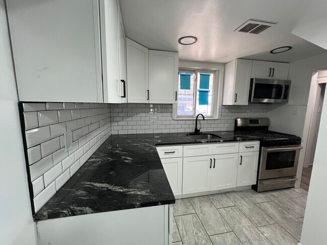 property at 2610 Price St