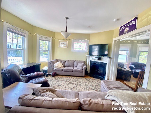 24 Burton St, Unit 3